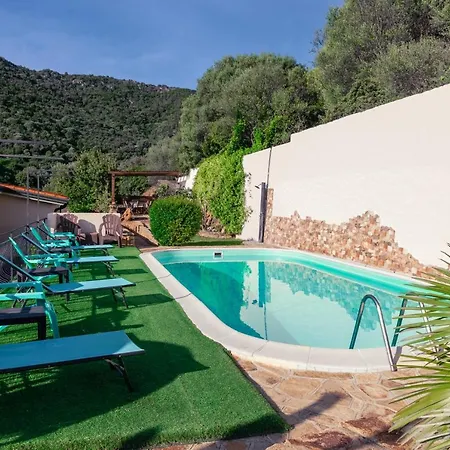 Mariposa Exclusive Private Pool Villa Budoni