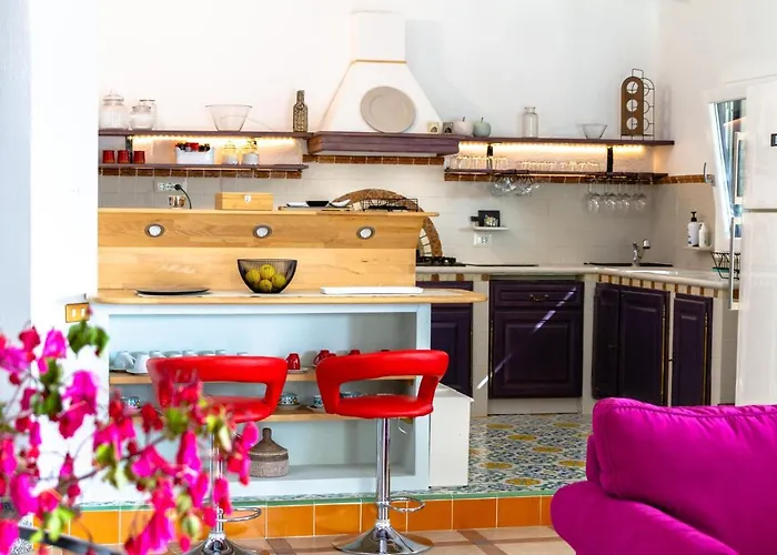 Mariposa Exclusive Private Pool Будони